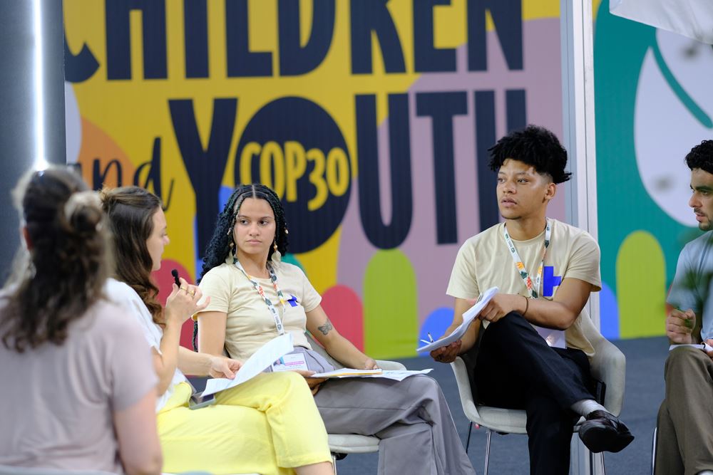 Youth panel at a side event of COP 30 (Source: Malte Pfau/Kindernothilfe)